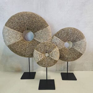 Schelpendecoratie op standaard 'Tayu' set 3